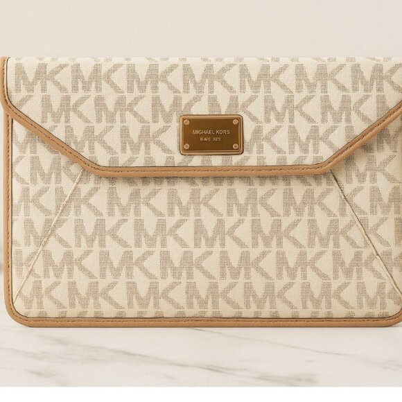 Michael Kors Ipad Case Monogram MK Signature Large Envelope Clutch Purse Logo - Picture 1 of 8